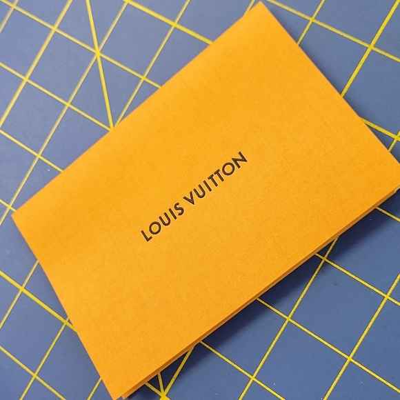 Louis Vuitton 5.5 x 3.5 Gift Card Reciept Envelope Brand New Original LV - Picture 1 of 2